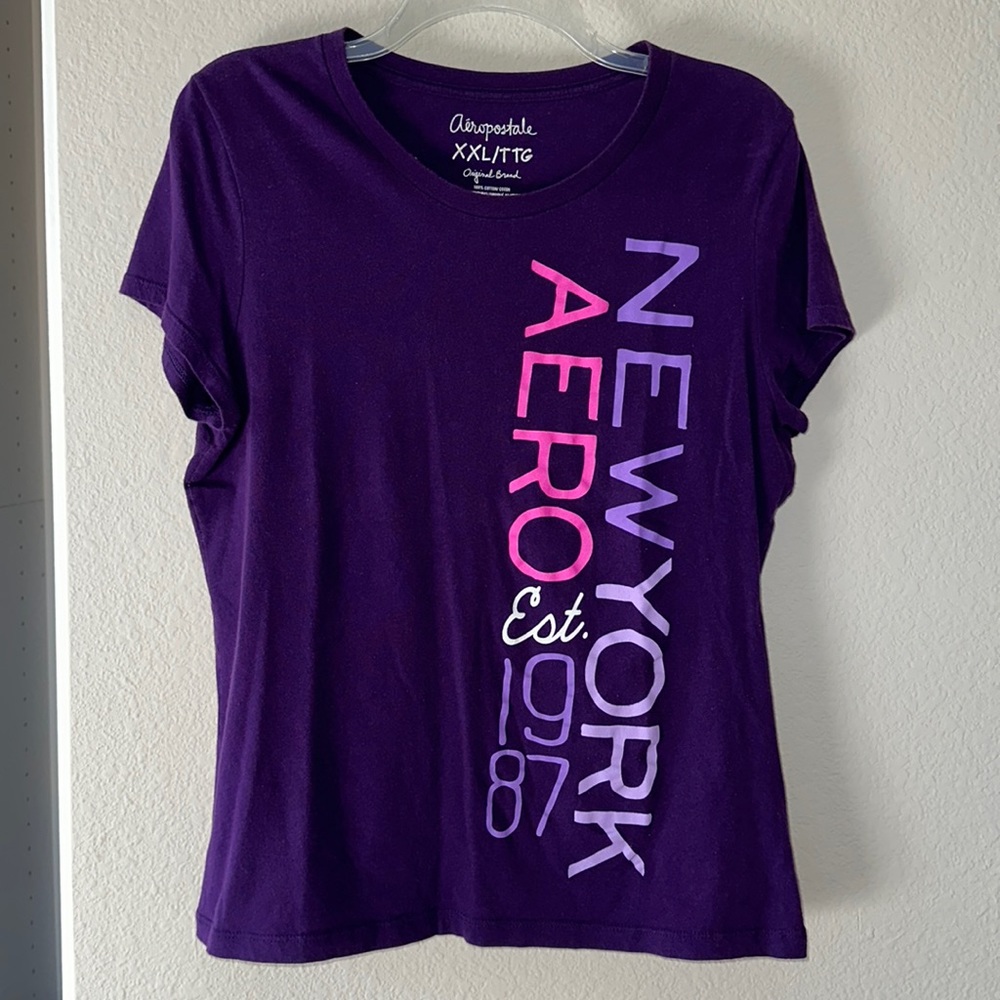 AéRopostale T-shirt original blend. Size XXL. Color: deep purple.